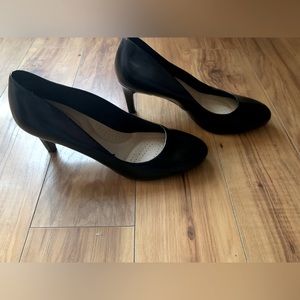 Black Leather Stiletto Heels, Size 9,Dexaflex Comfort